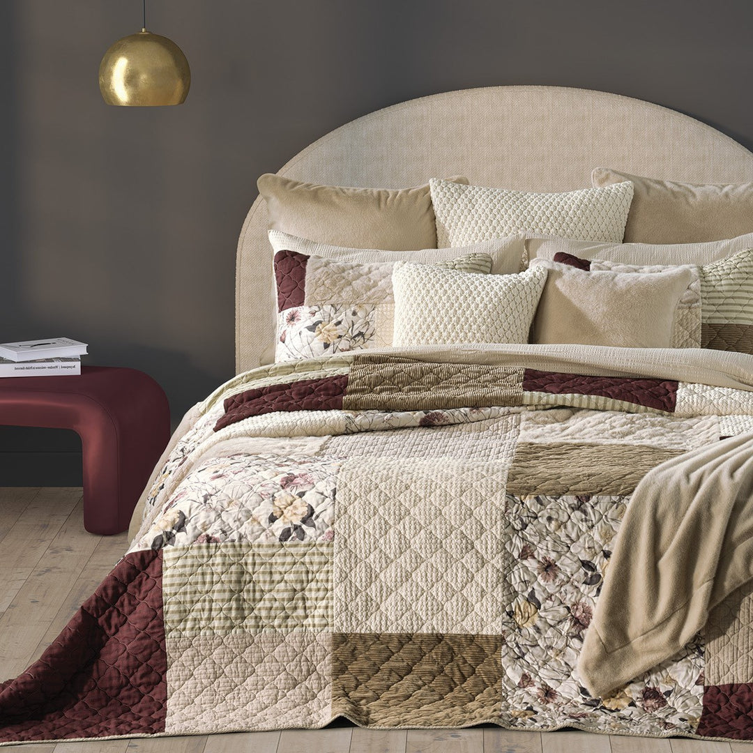COURTEPOINTE QUILT - POMEGRANATE DOUBLE/QUEEN