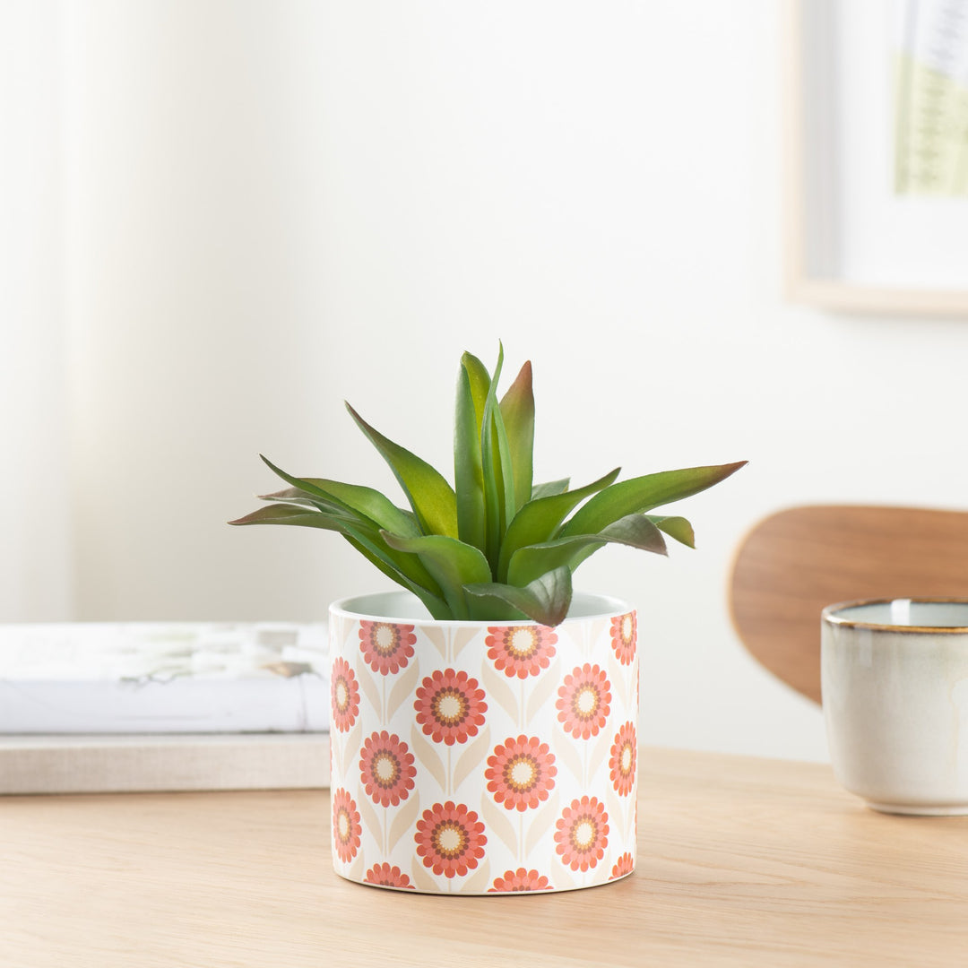 Torre & Tagus Gazebo Daisy Motif Ceramic Planter 4.5" x 4"
