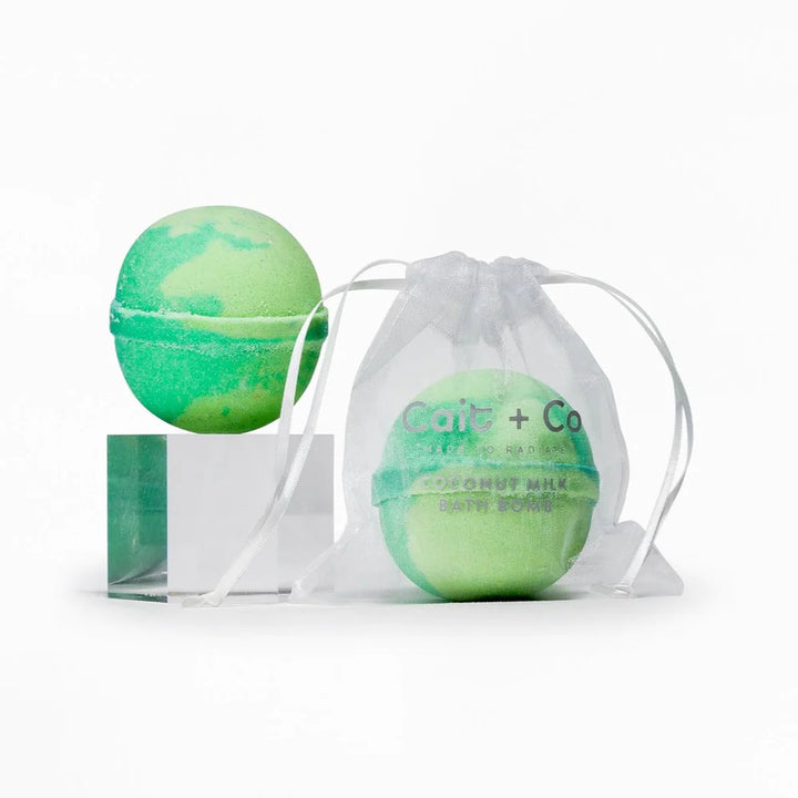 CAIT AND CO EMERALD COCONUT MILK BATH BOMB