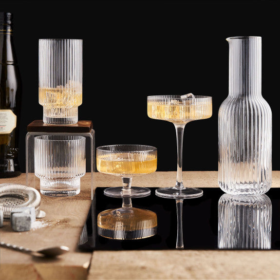 RIBBED CARAFE 0.75L