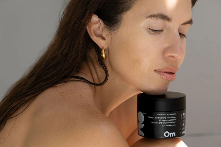 COCONUT + PRACAXI DEEP CONDITIONING HAIR MASK