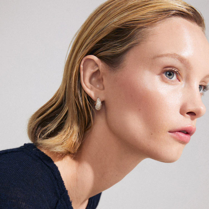 FOCUS RECYCLED CRYSTAL EARRINGS GOLD-PLATED