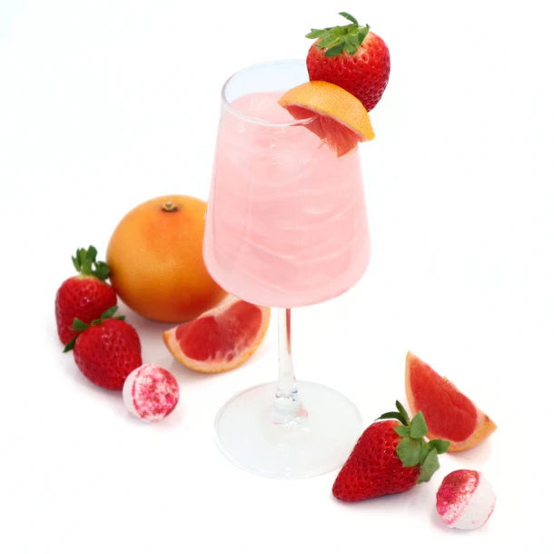 GRAPEFRUIT STRAWBERRY COCKTAIL BOMB