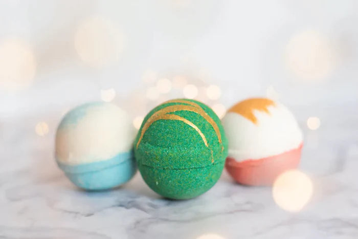 CAIT AND CO LET IT SNOW BATH BOMB