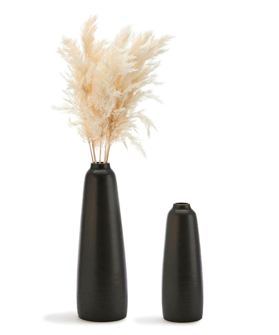 TAPERED TABLETOP VASE - MATTE BLACK