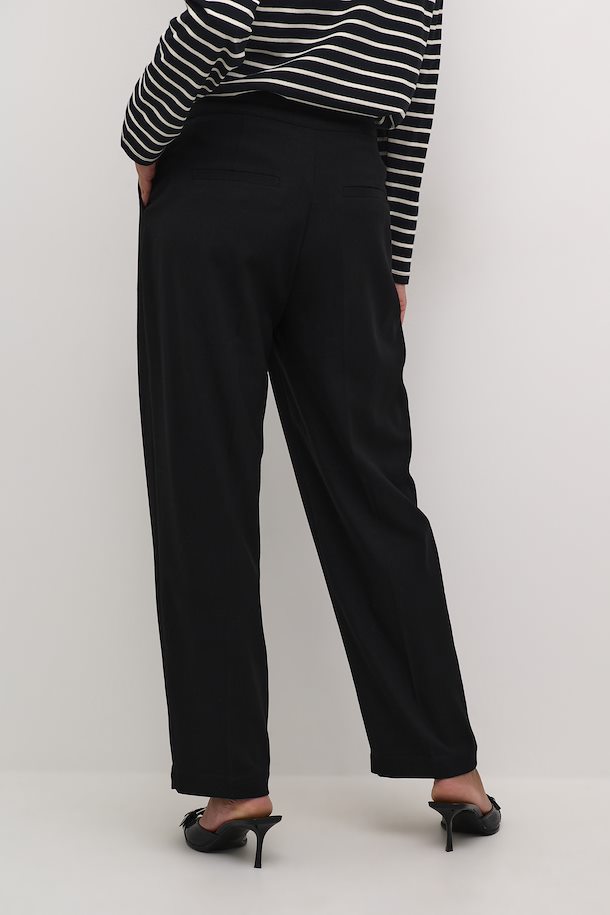 KAMERLE TROUSERS "BLACK DEEP"