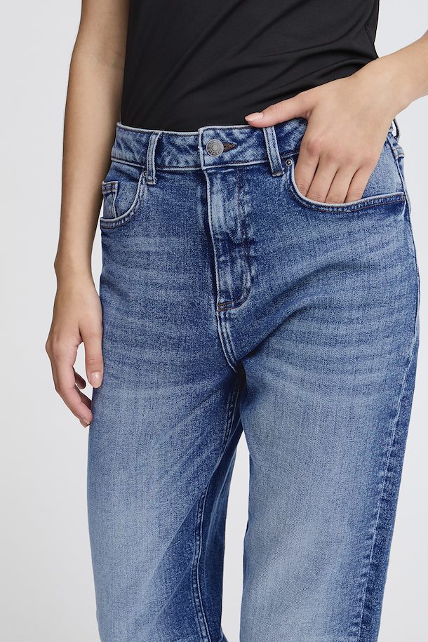 B.YOUNG MOM JEANS - MID BLUE DENIM