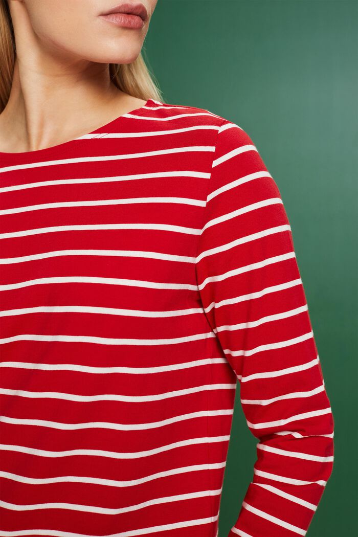 STRIPED LONG SLEEVE TOP