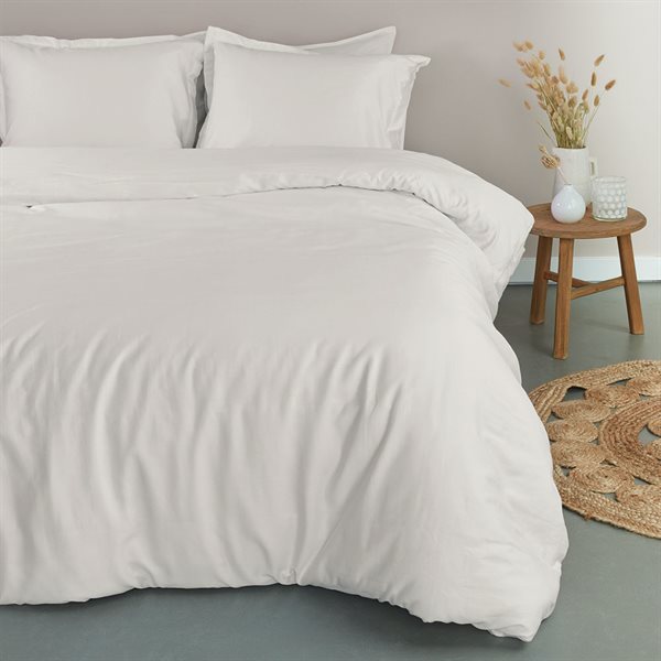 SMOOTHIES WHITE DUVET COVER DOUBLE/QUEEN + 2 PILLOW SHAMS