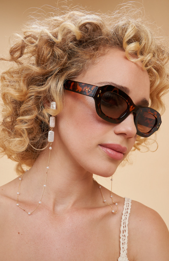 Glasses Chain - Delicate Chain in Pearl