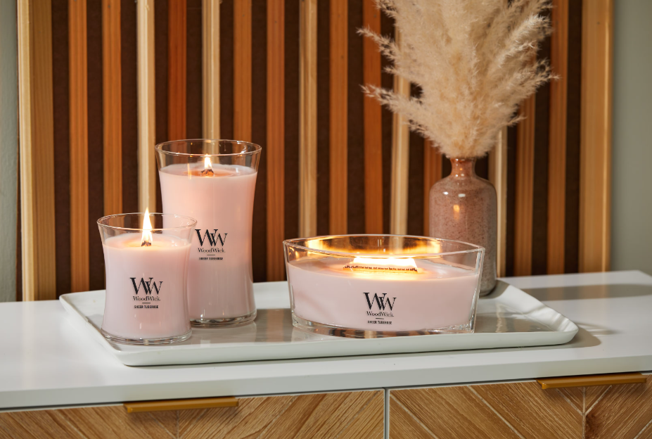 SHEER TUBEROSE MEDIUM CANDLE