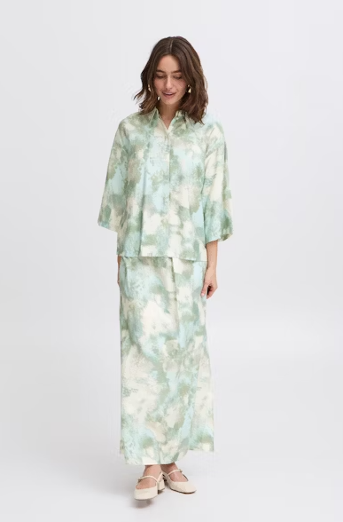 BYIBINE SHIRT "BLUE HAZE BLUR"