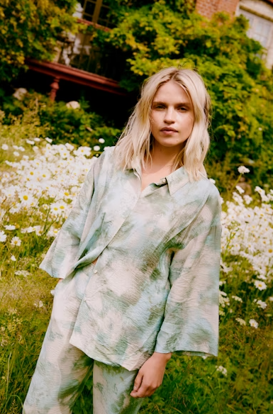 BYIBINE SHIRT "BLUE HAZE BLUR"