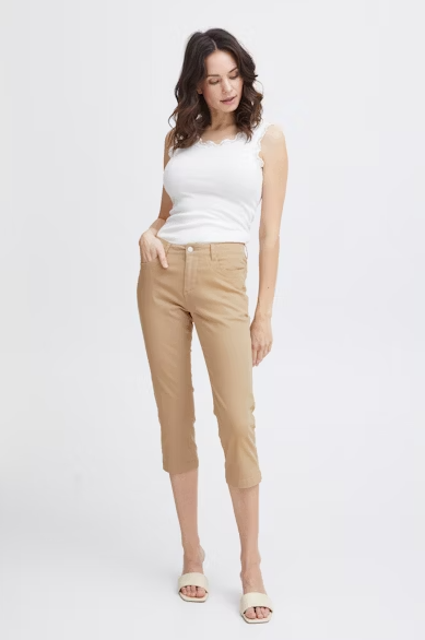 FRFOTWILL CAPRI PANTS "SILVER MILK"