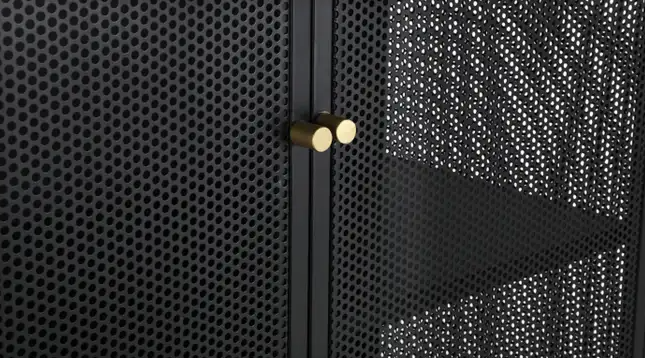ISANDROS CABINET