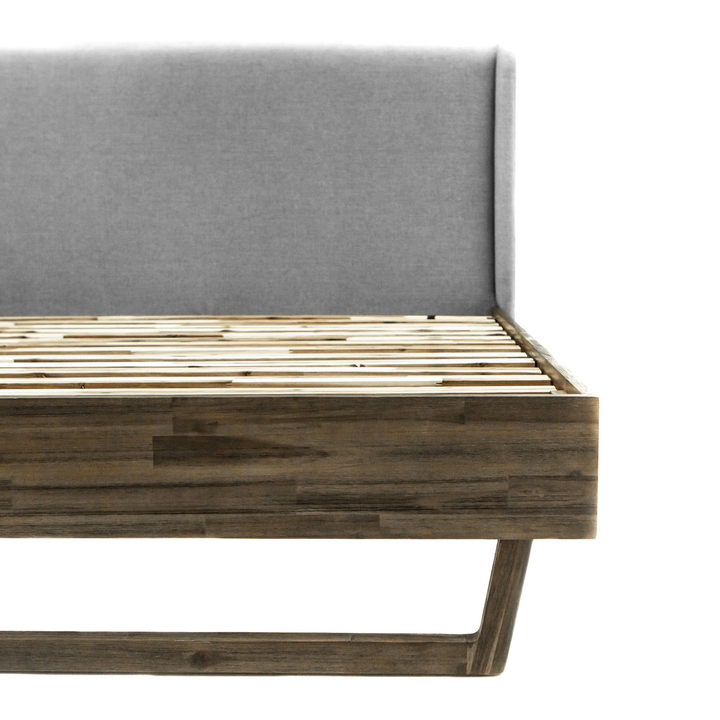 AURA QUEEN BED
