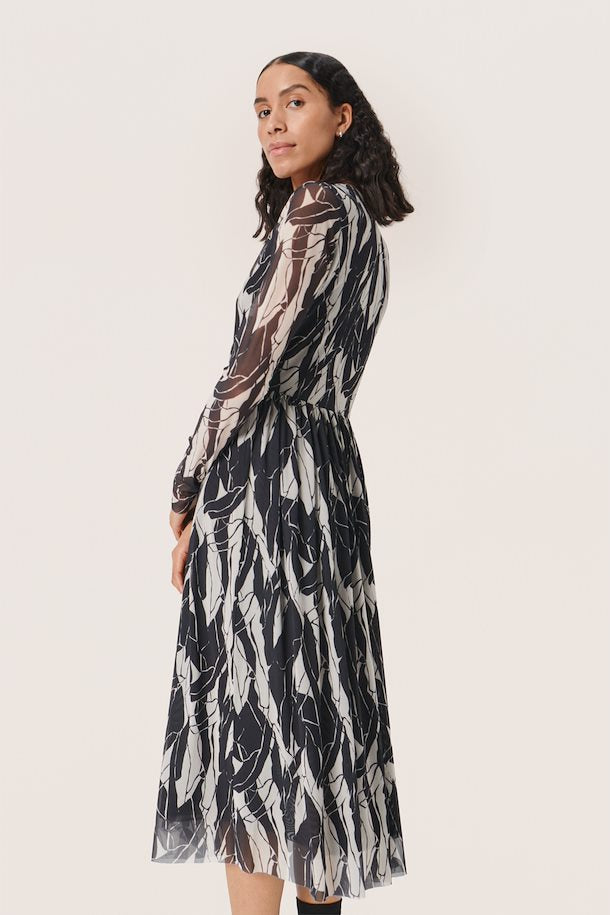 Soaked Luxury Aldora Straight Dress Black and White