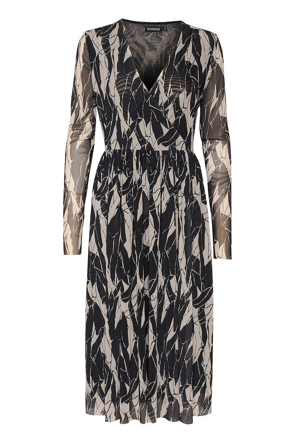 Soaked Luxury Aldora Straight Dress Black and White