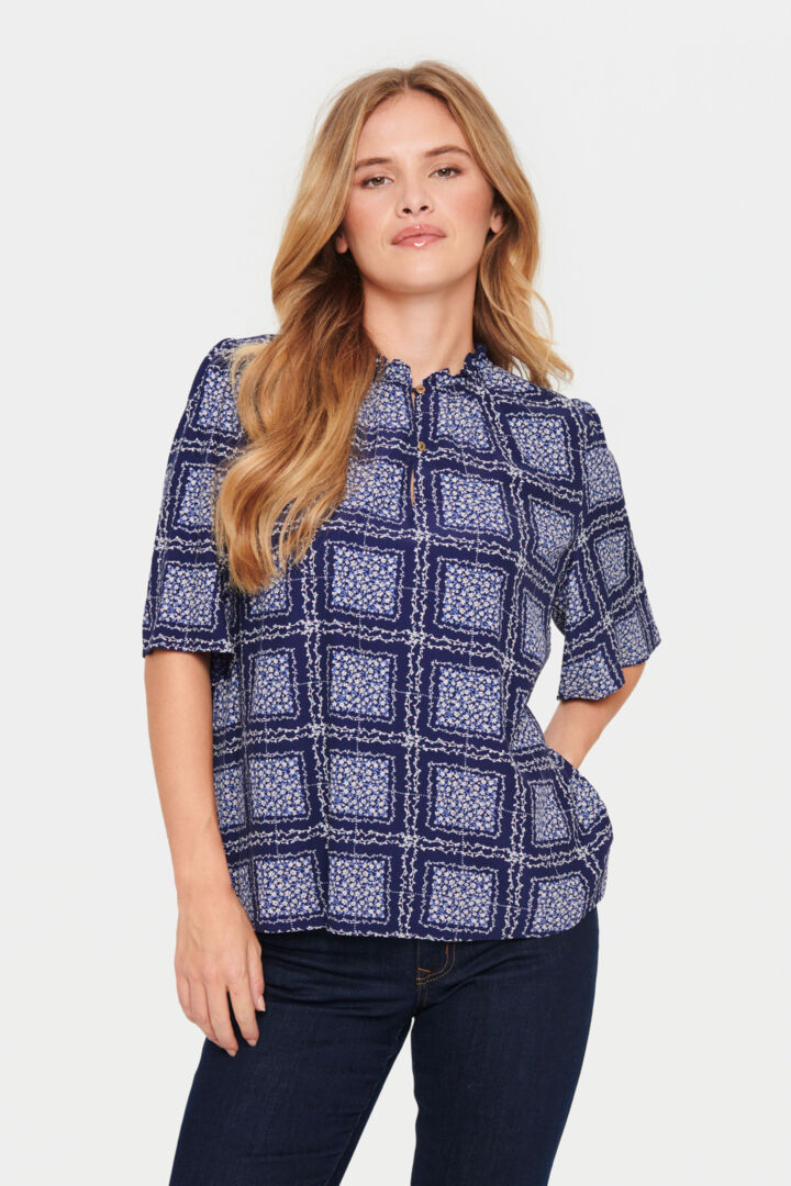 DESIREESZ BLOUSE "Patriot Blue Flower"