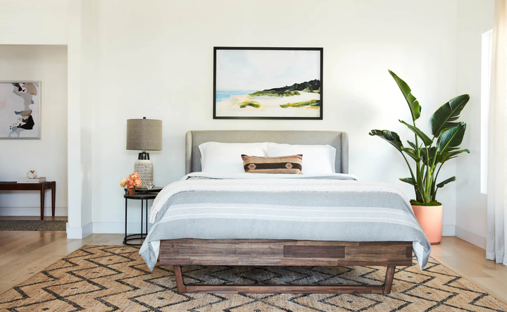 AURA QUEEN BED