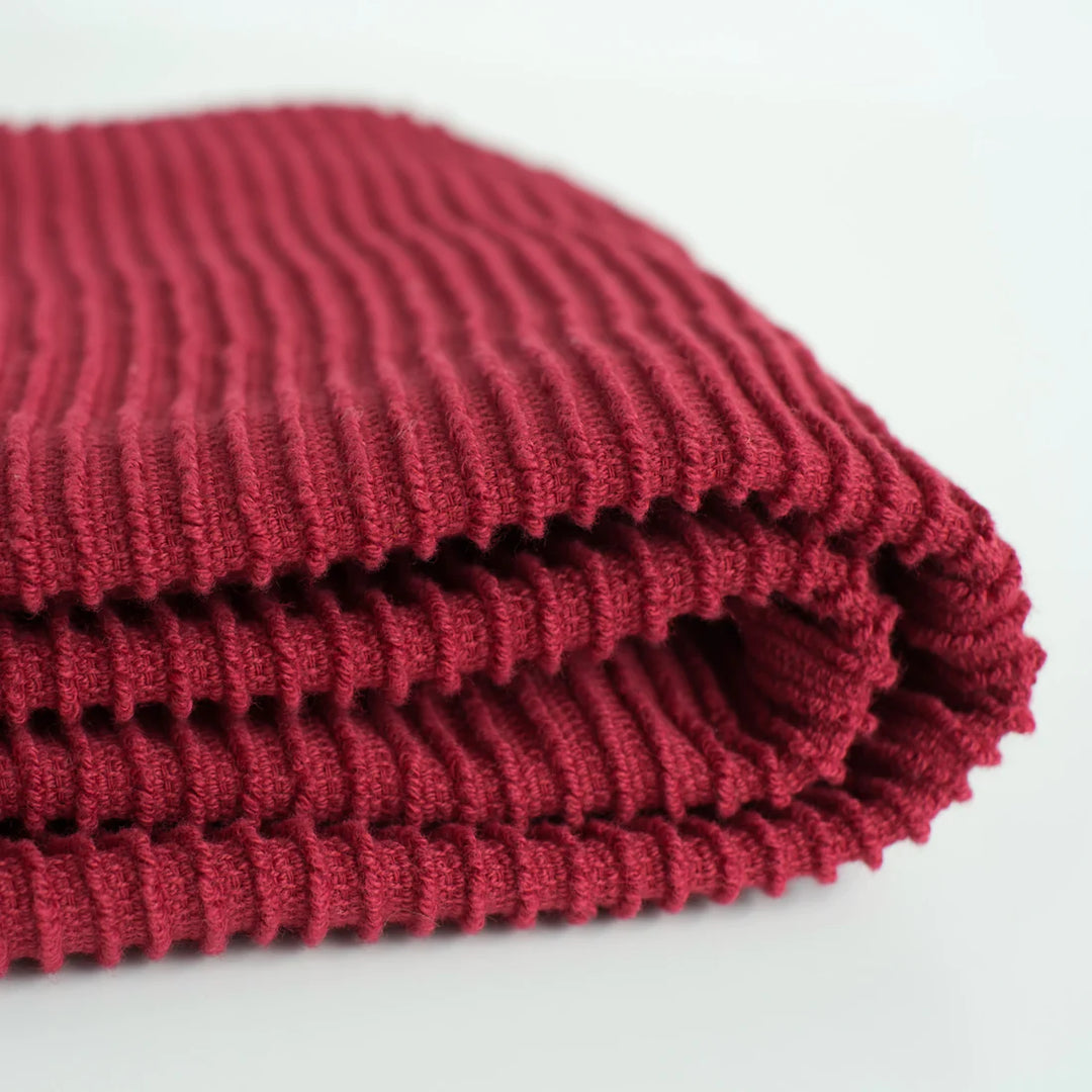 DANICA RIPPLE KITCHEN TOWEL CARMINE RED