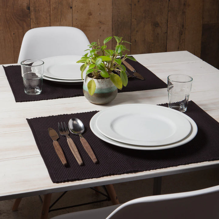 DANICA SPECTRUM PLACEMAT BLACK