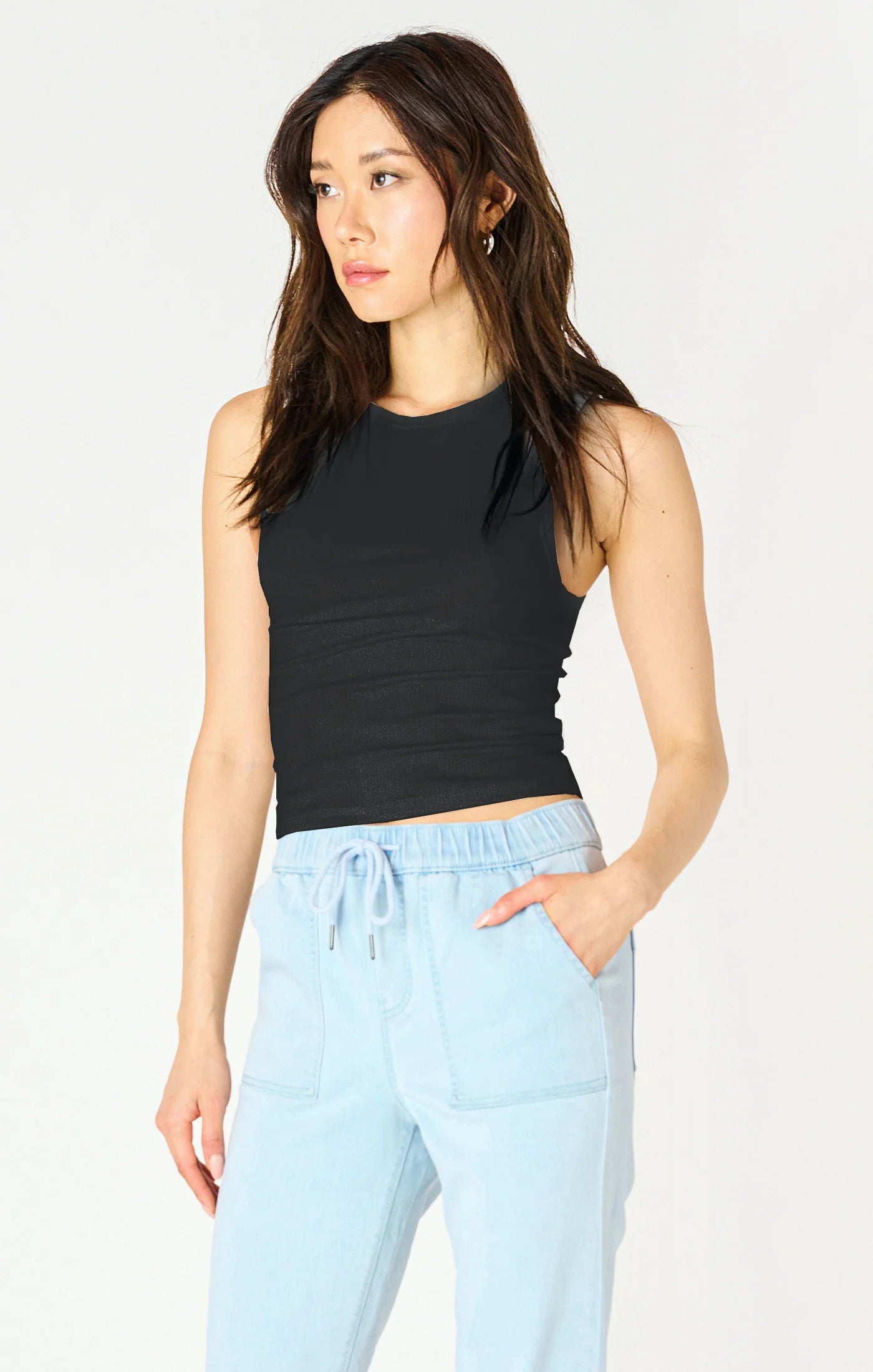 Exposed Seam Ribbed Wide Strap Tank in Black