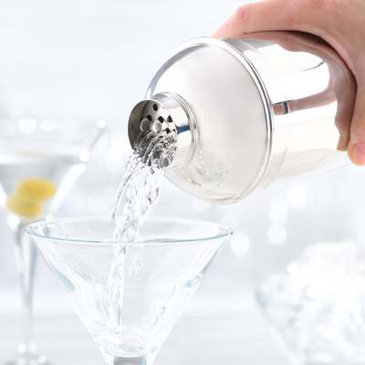 STAINLESS STEEL COCKTAIL SHAKER 25 OZ