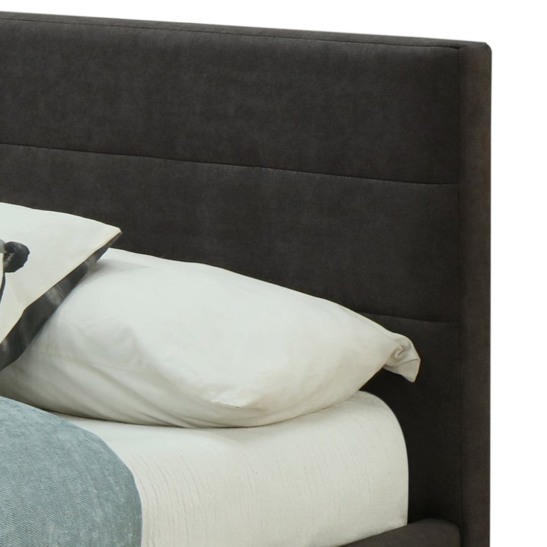 Emilio Queen Platform Bed with Drawer in Charcoal