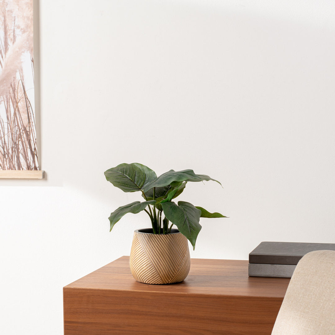 Meridian Carved Line Resin Drop Pot Planter