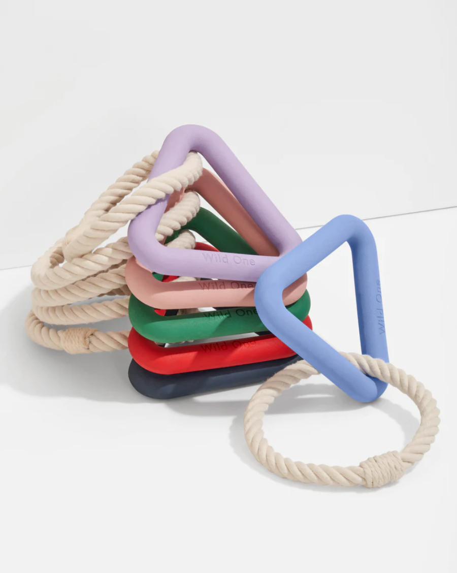 Wild One Triangle Tug (Triangle : 6.7" (L) X 6" (H), Corde : 6.3" X 6.3") - Lilas