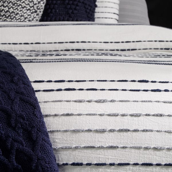 JEREMY WHITE DUVET COVER WITH EMBROIDERY THREAD SET DOUBLE/QUEEN