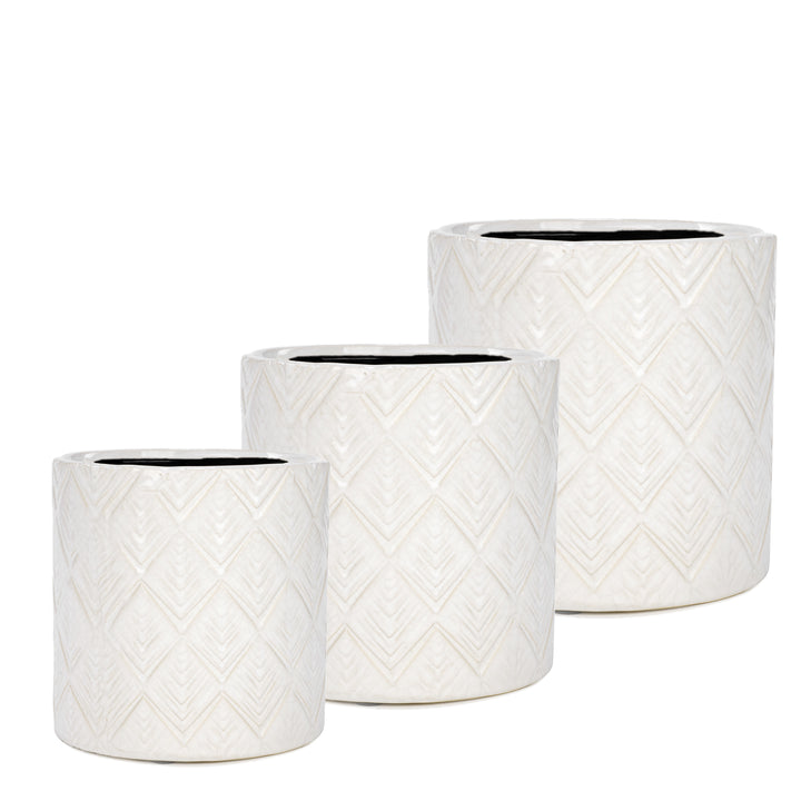 Ivory Pot with Diamond Pattern Medium