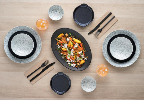 Creative Tops Maxwell & Williams Assiette ovale 25 cm Caviar, noir