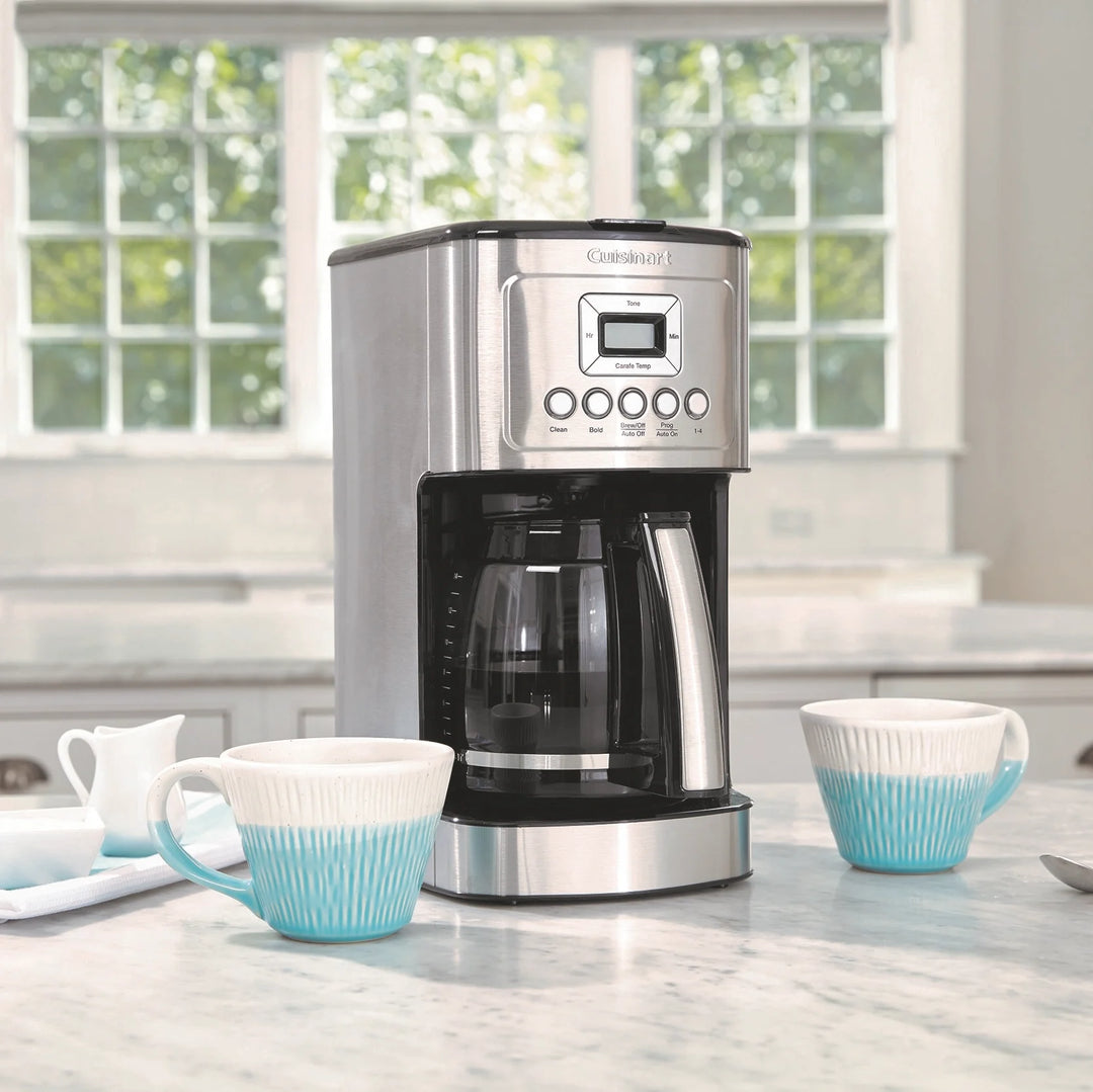 CUISINART 14-CUP PROGRAMMABLE COFFEEMAKER