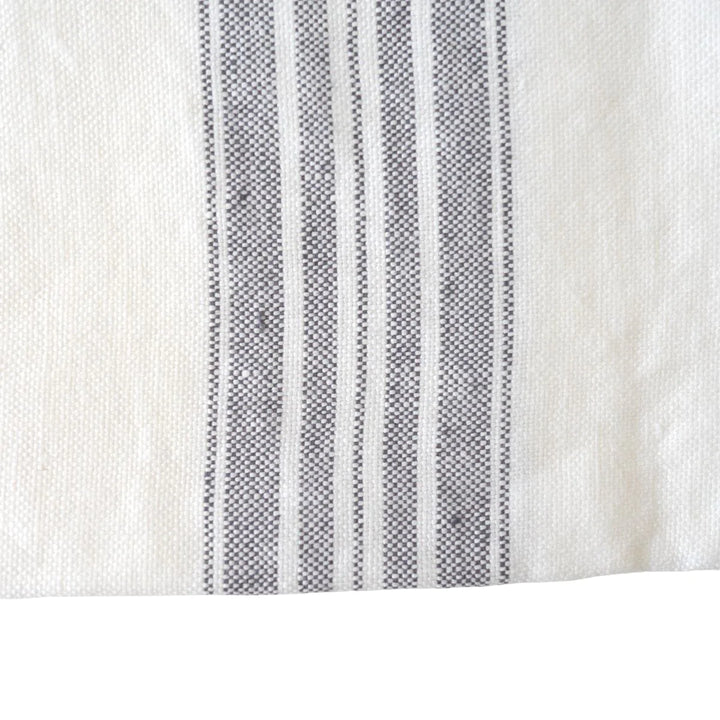 WHITE RUNNER WITH NATURAL STRIPES