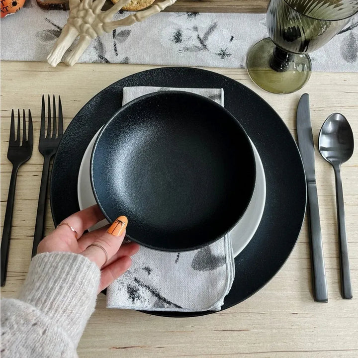 Maxwell Williams Caviar Black Bowl 15cm