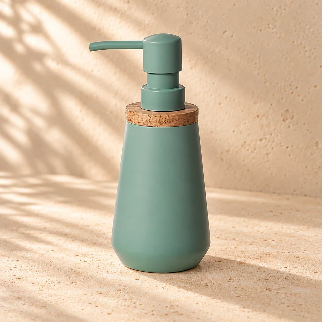 G. D’Aoust | Homeware / Soap Dispensers & Accessories | POLYRESIN SOAP DISPENSER WITH WOOD - GREEN