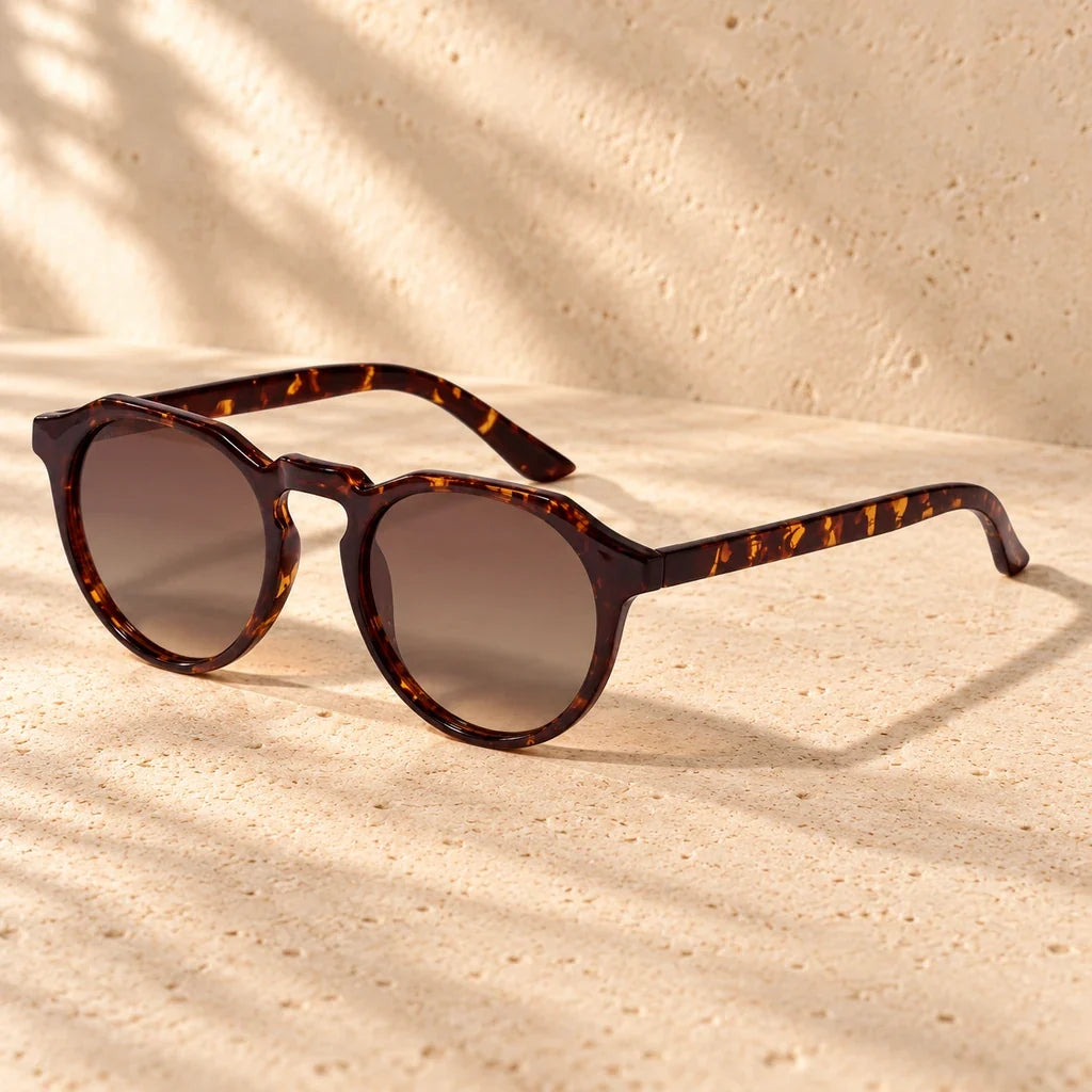 G. D’Aoust | Women / Sunglasses & Reading Glasses | ALEJANDRA SUNGLASSES "TORTOISE BROWN"