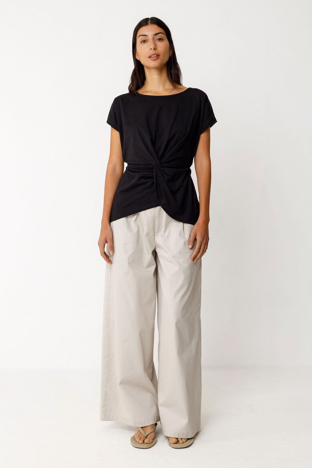 ALAINE-GOTS T-SHIRT "BLACK"