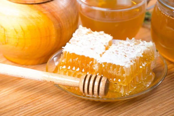 HONEY WITH HONEYCOMB - 250g