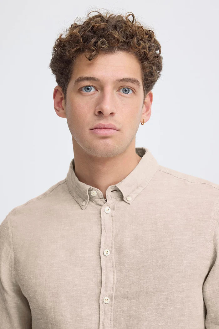 CFANTON BD LS LINEN SHIRT "PLAZA TAUPE MELANGE"