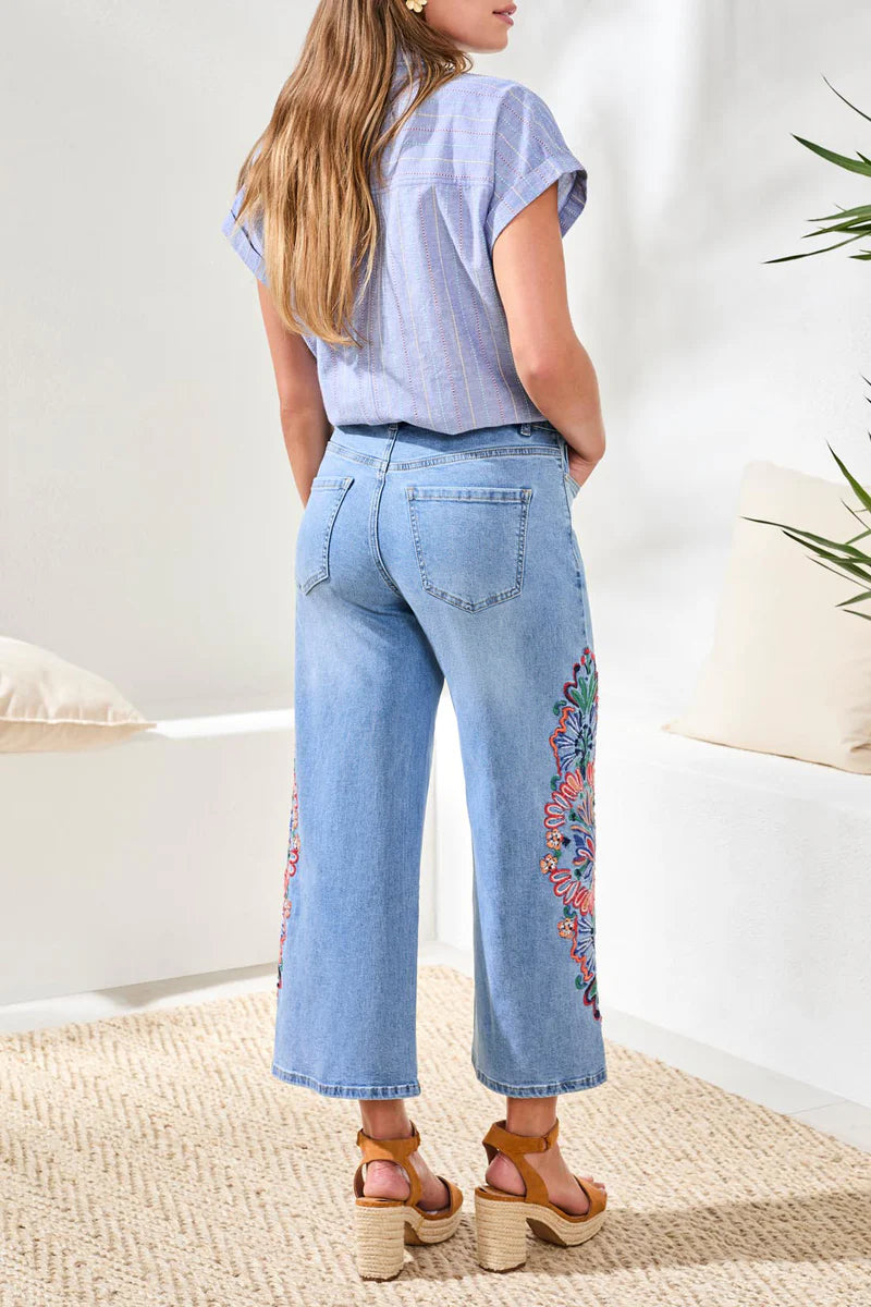 AUDREY WIDE CROP JEANS WITH FANCY EMBROIDERY "DESERT BLUE"