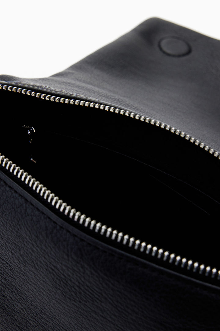 MEDIUM FAUX LEATHER EMBROIDERED CROSSBODY BAG "SIERRA NARON"