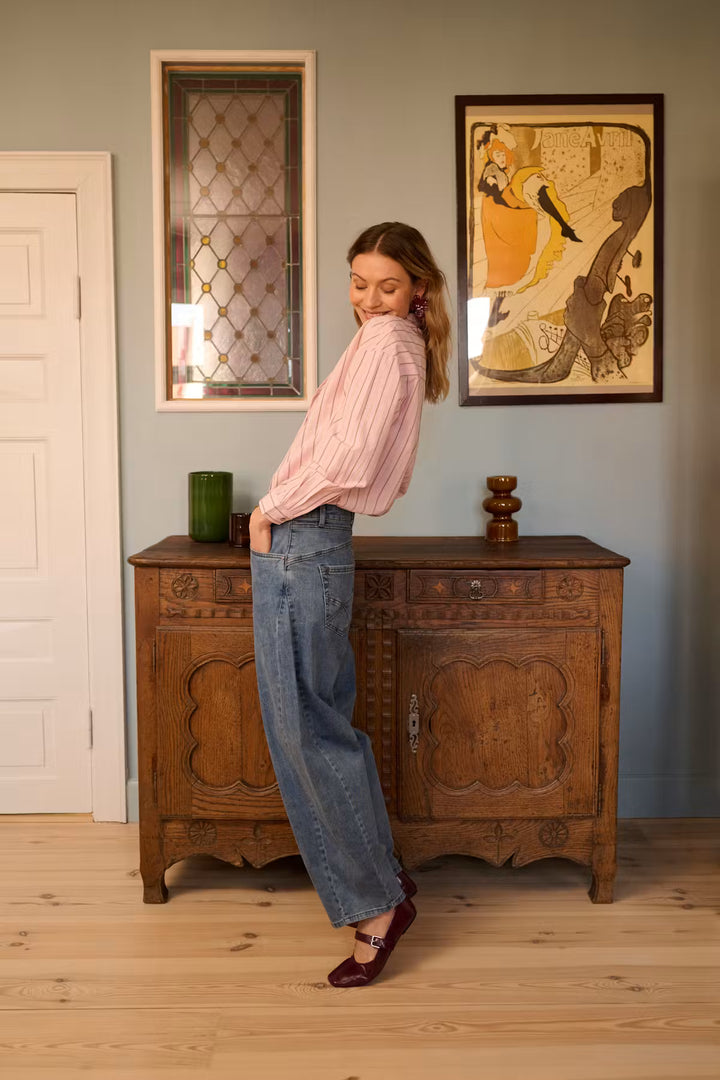 CRBAHREN BARREL JEANS "DAWSON MEDIUM BLUE DENIM"