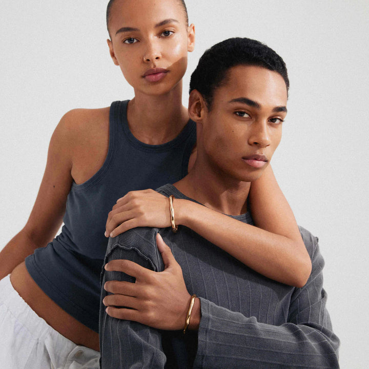 HARRISON LIGHT RECYCLED WAVY BANGLE BRACELET "GOLD PLATED"