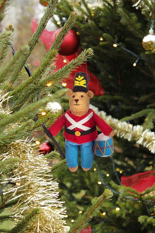 SOLDIER BEAR WITH DRUM ORNAMENT - 6''H