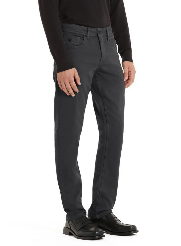 JASPER SLIM-FIT HYBRID JEANS - BLACK, DUNE, DRUM