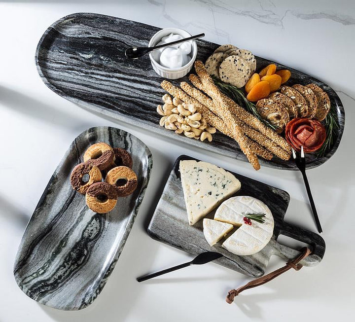 RECTANGLE SERVING BOARD W/ LOOP BLACK 9.5&