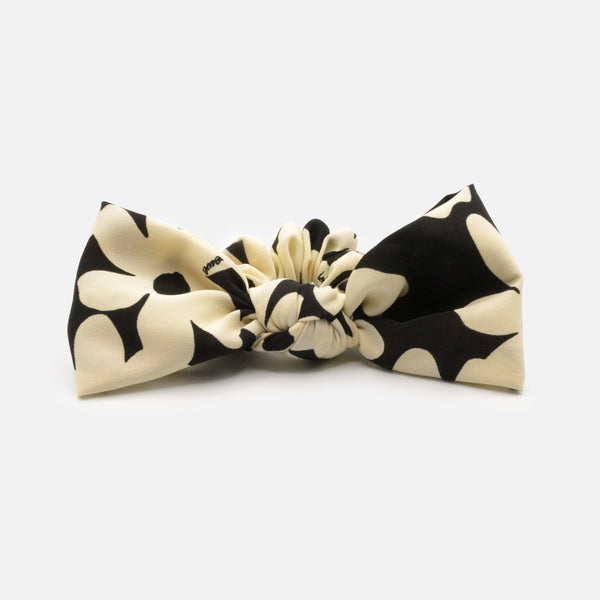 BLACK &amp; IVORY FLORAL PATTERN SCRUNCHIE WITH BOW